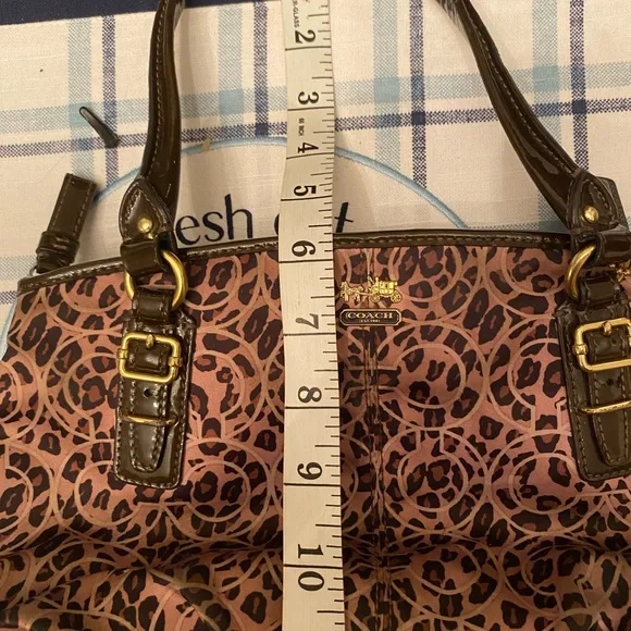Vintage Coach Leopard Print Bag - Picture 7 of 8